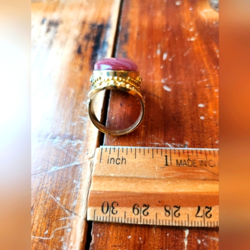 Pink Cat's Eye Statement Ring with Beautiful Filigree Detailing - Picture 14 of 16
